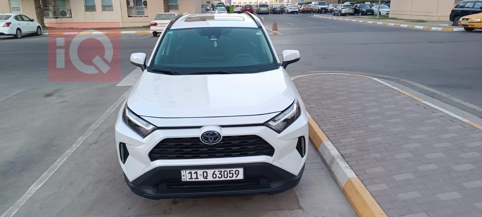 تويوتا راف 4